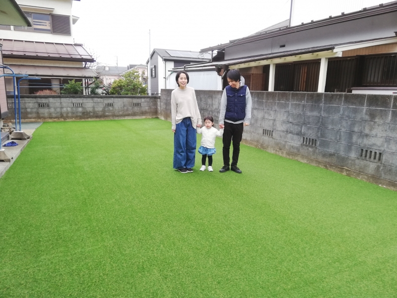 神奈川県の雑草多きお庭を人工芝リフォーム（施工写真あり）
