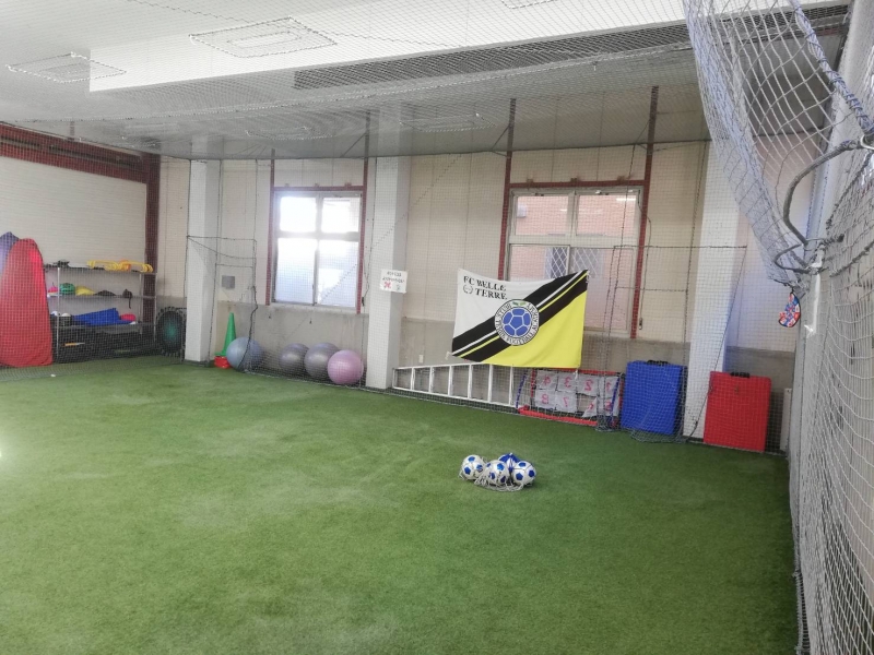 とあるサッカーチームのフットサルサッカー人工芝工事(写真あり)
