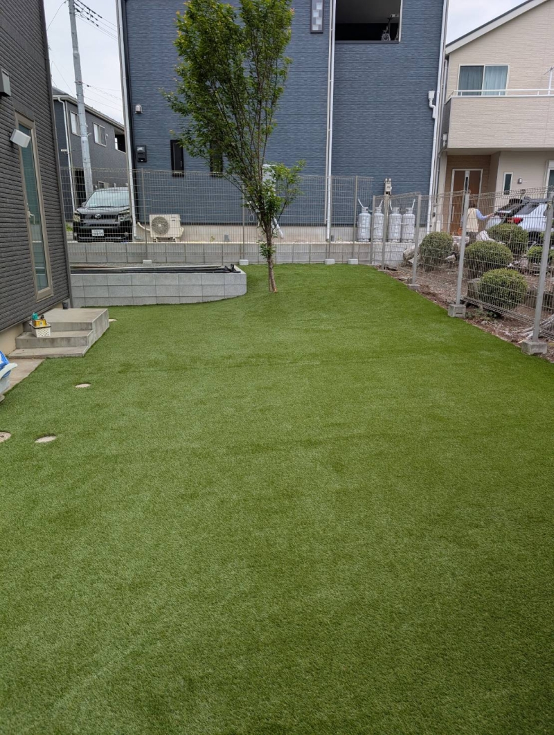 ＝神奈川県に人工芝工事＝