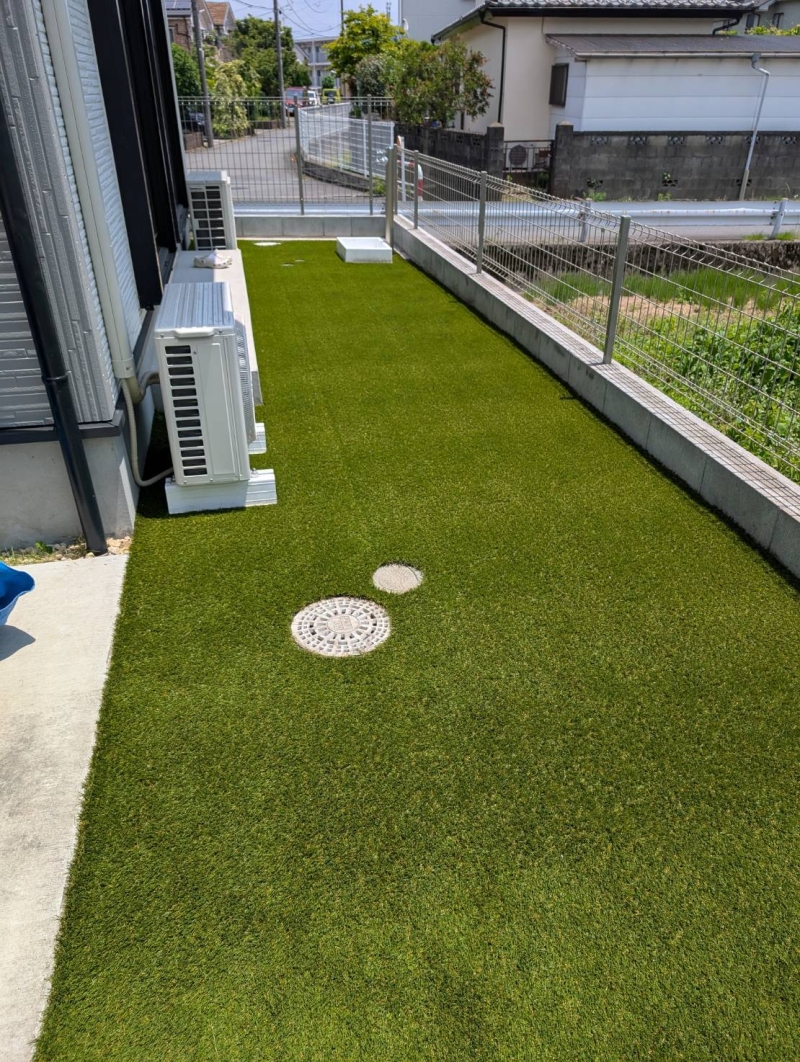 ＝日野市で人工芝工事＝