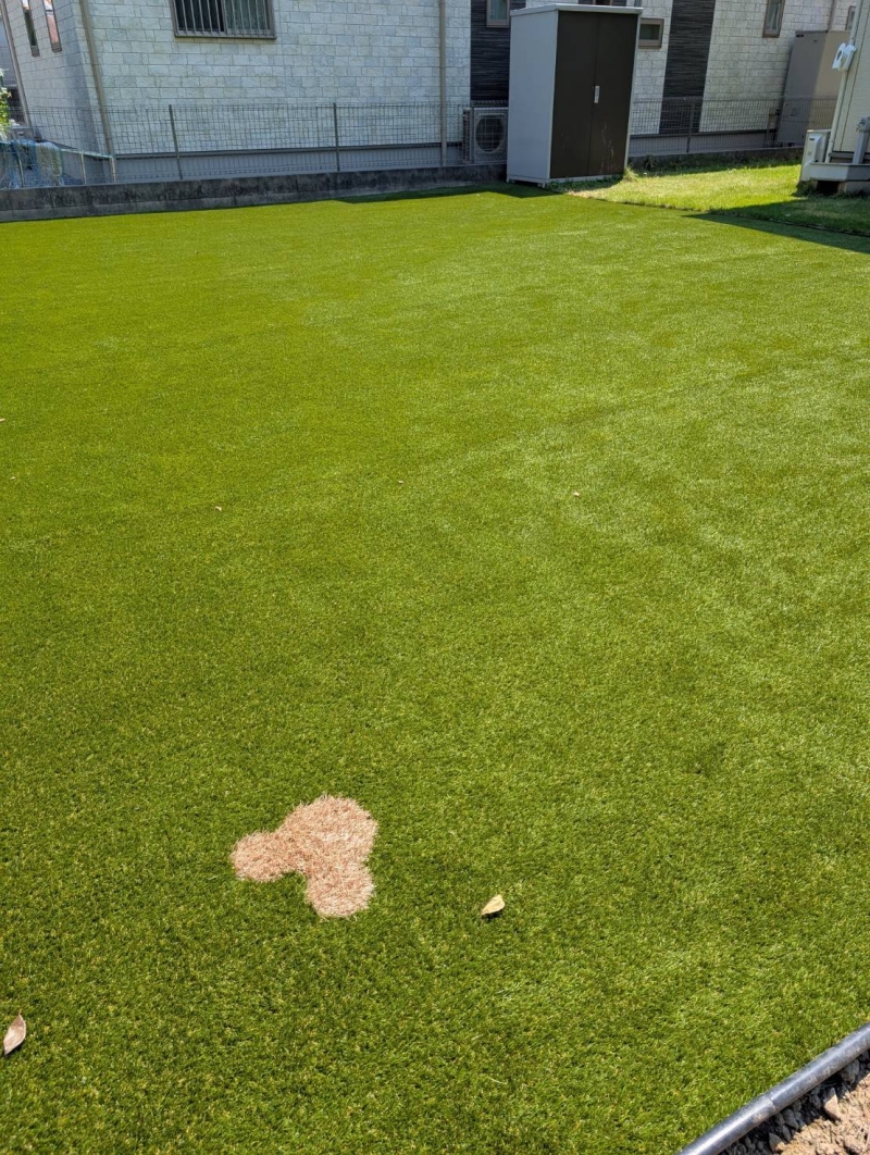 ＝春日部市のお庭に人工芝工事＝