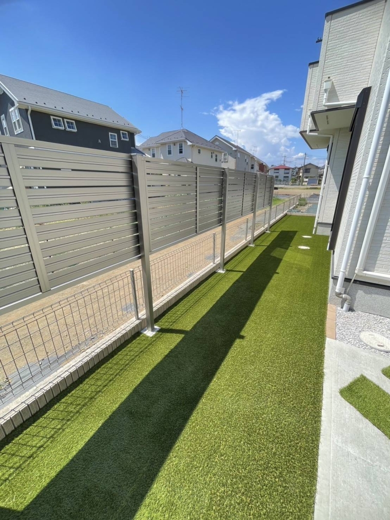 ＝川越市に人工芝工事とフェンス設置工事＝