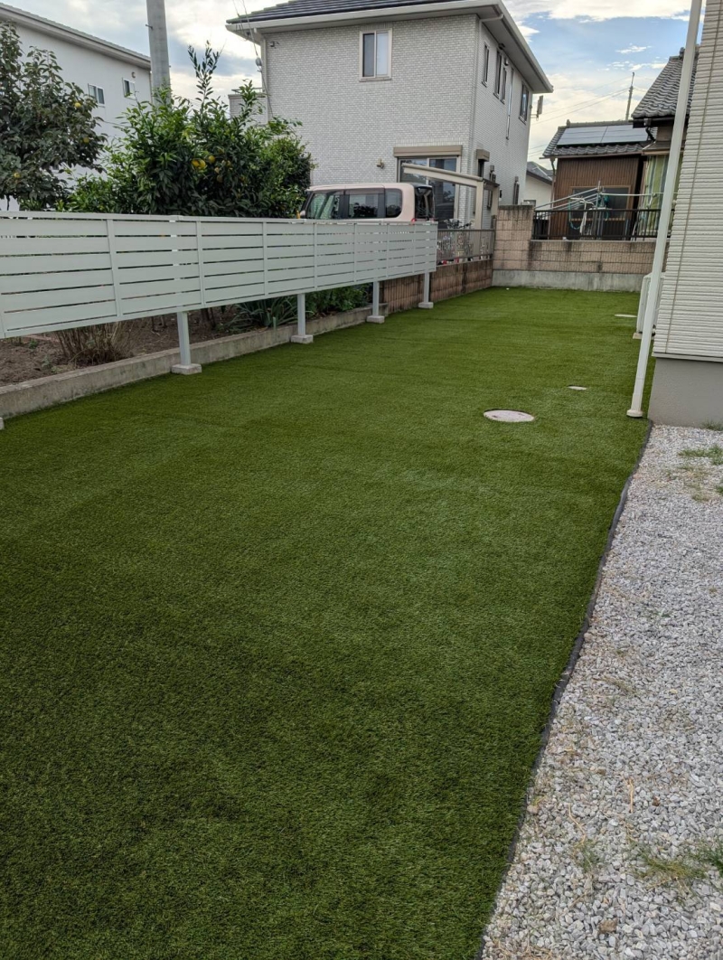 ＝高崎市に人工芝工事＝