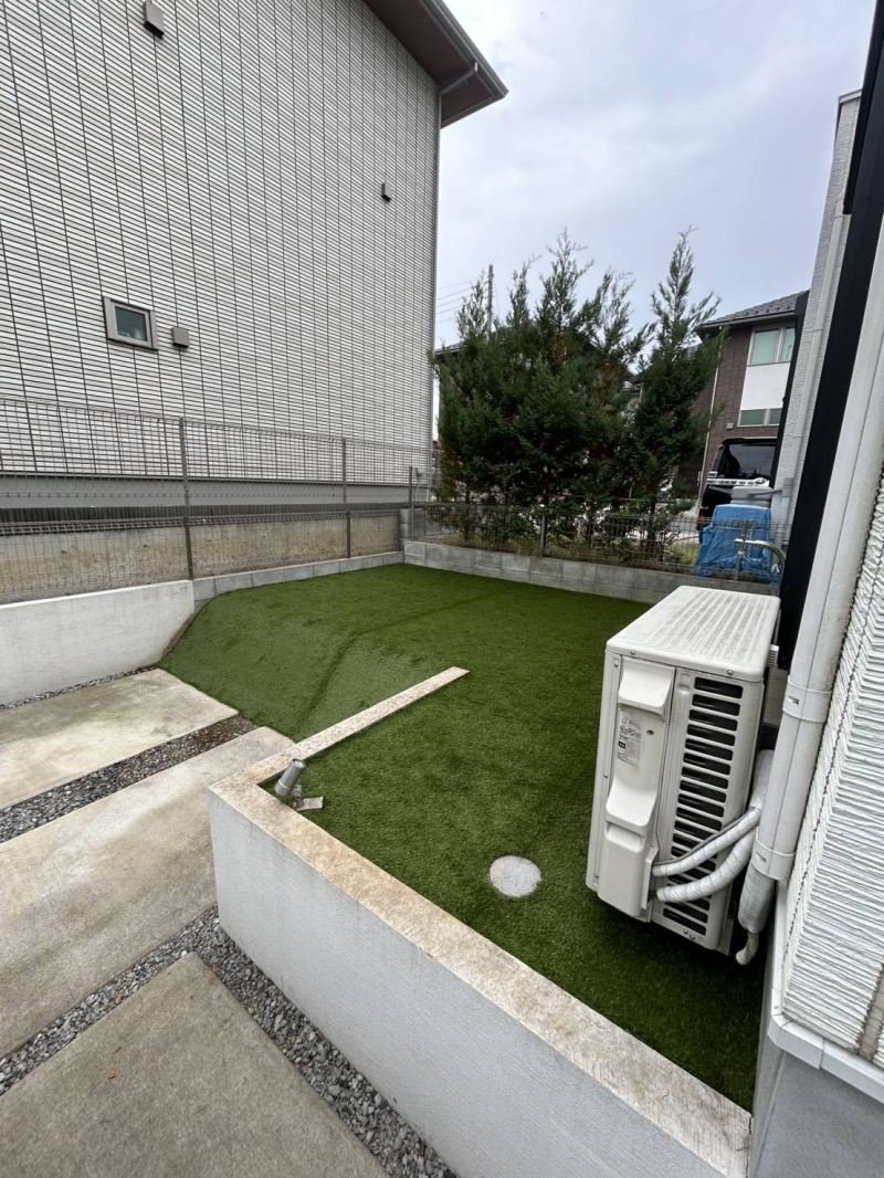 ＝さいたま市のお庭に人工芝工事＝