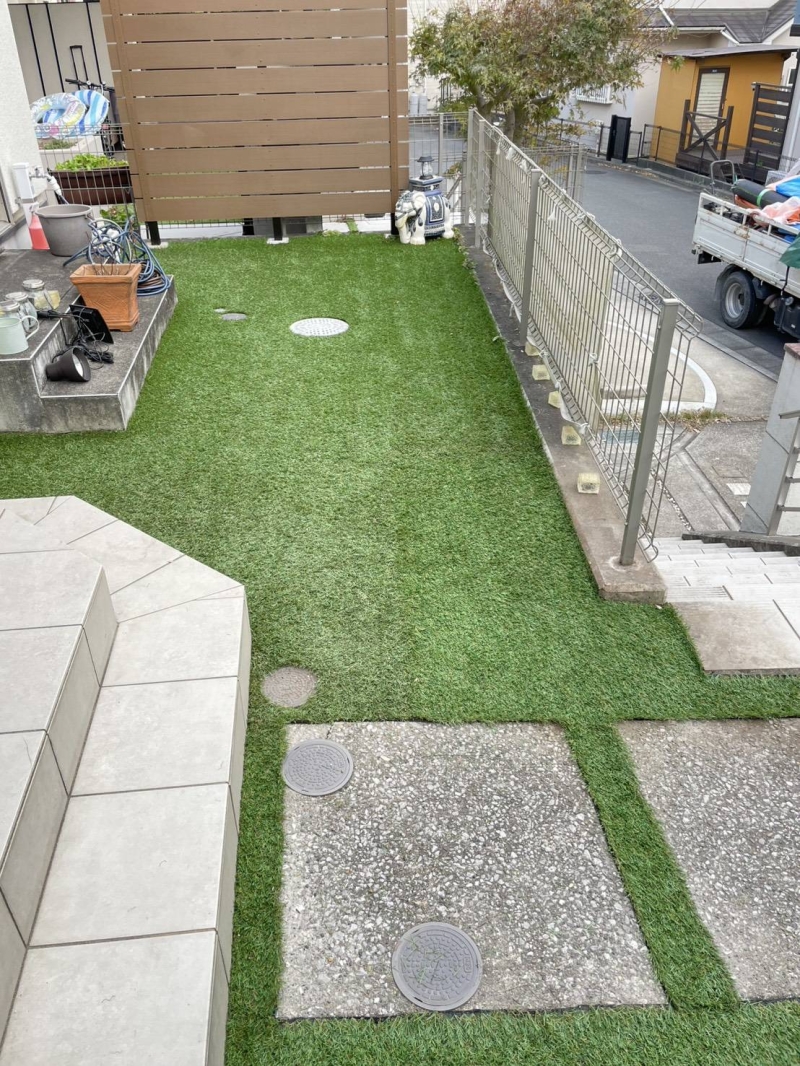 ＝横浜市に人工芝工事＝