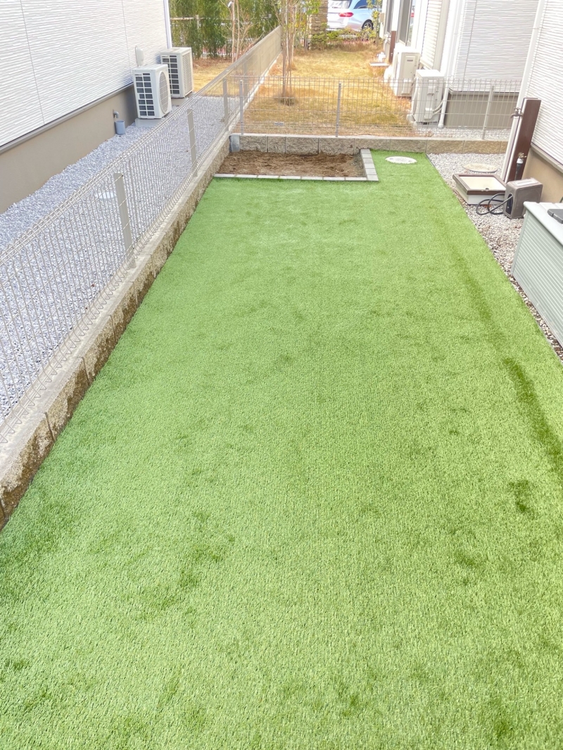 ＝国分寺市に人工芝工事＝