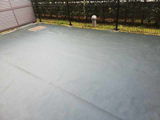 人工芝は虫がわく は間違い 専門業者が教える4つの原因 対策 日本人工芝計画